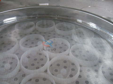 旋振篩清網(wǎng)裝置 旋振篩清網(wǎng)裝置